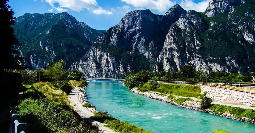 Jezioro Garda we Włoszech - najpiękniejsze jezioro alpejskie