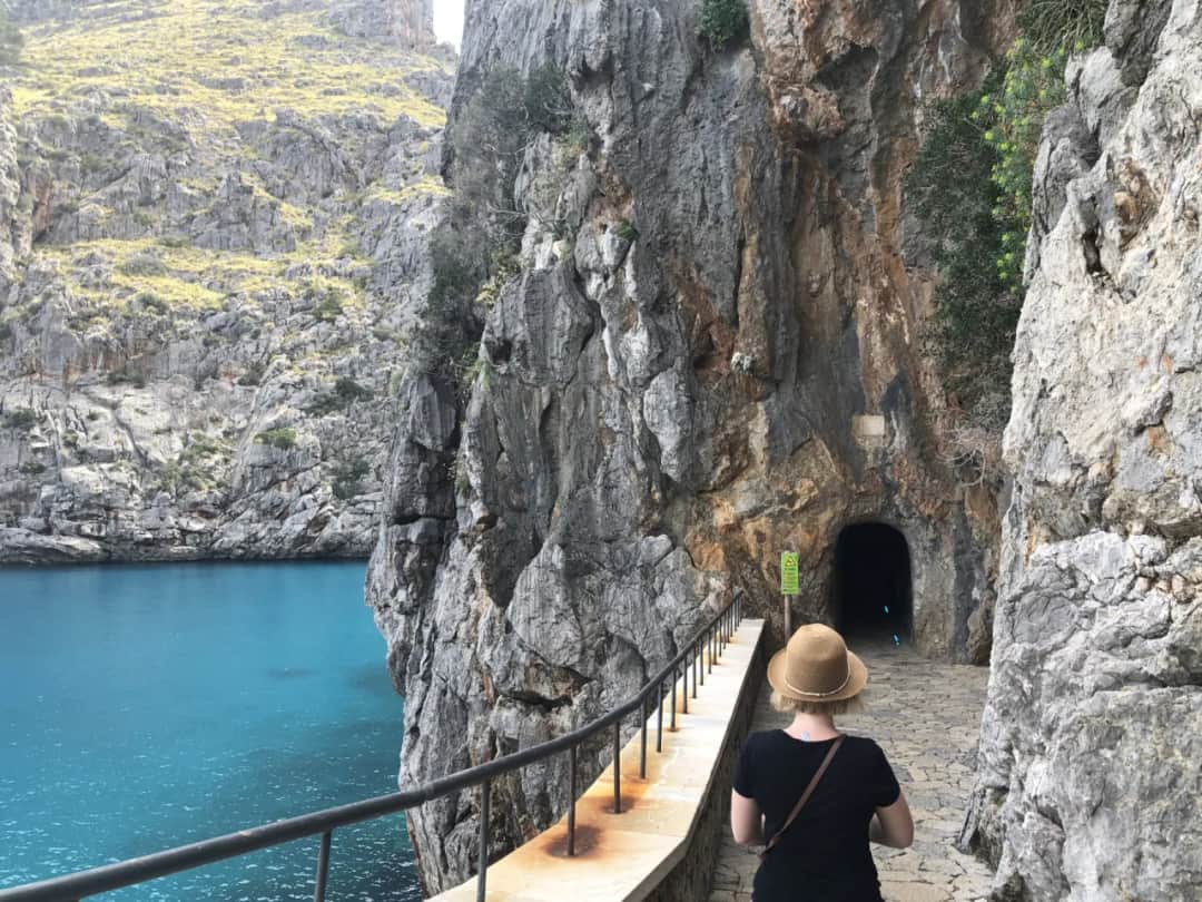 Najlepsze atrakcje turystyczne na Majorce: co zwiedzić