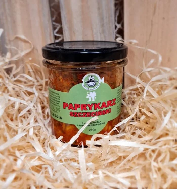 Gdzie kupić paprykarz z Wyspy Wolin? Sprawdź najlepsze oferty