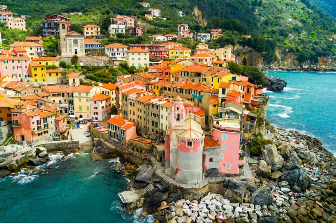Cinque Terre we Włoszech - zwiedzanie malowniczych wiosek na Ligurii