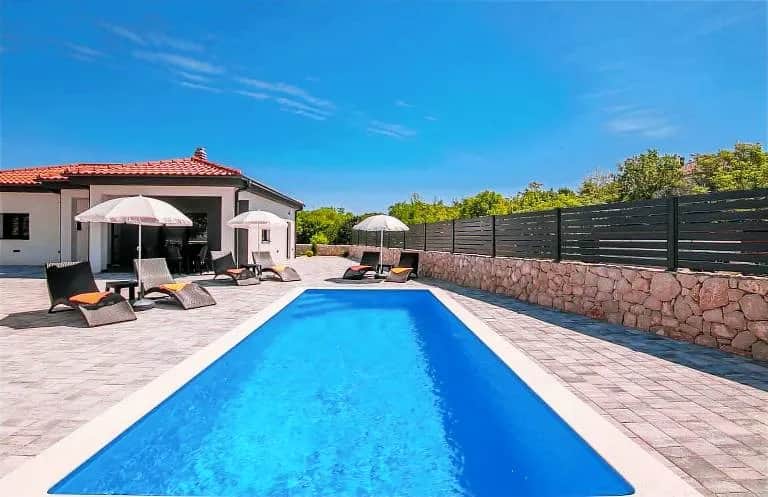 Noclegi na wyspie Krk w Chorwacji - najlepsze miejsca na pobyt