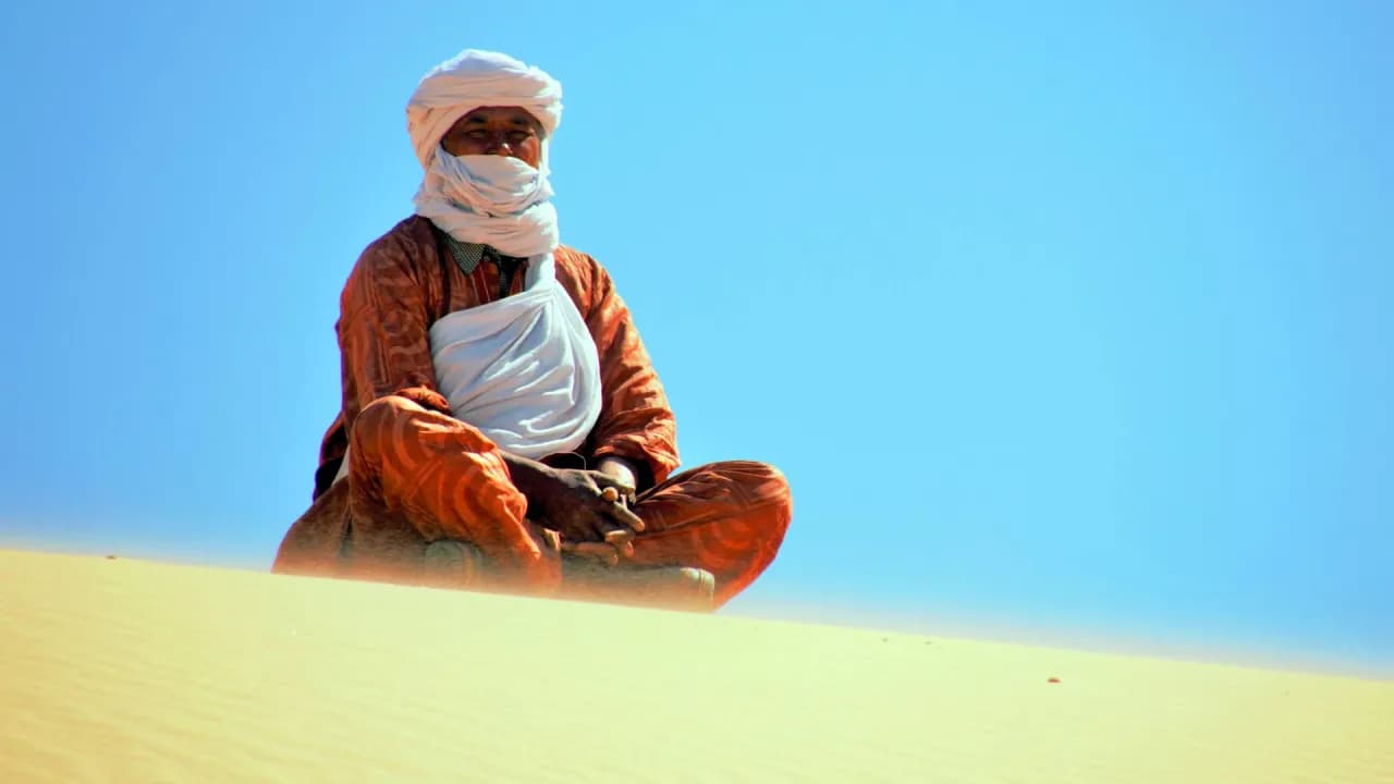 Czy Algieria jest bezpieczna? Porady i zagrożenia dla podróżujących