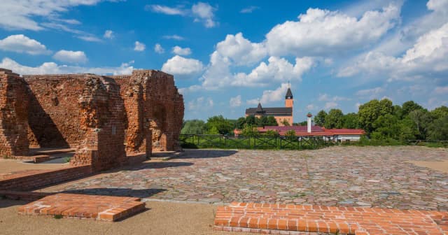 Gdzie dokładnie leży Sochaczew? Poznaj lokalizację i ciekawe fakty o mieście