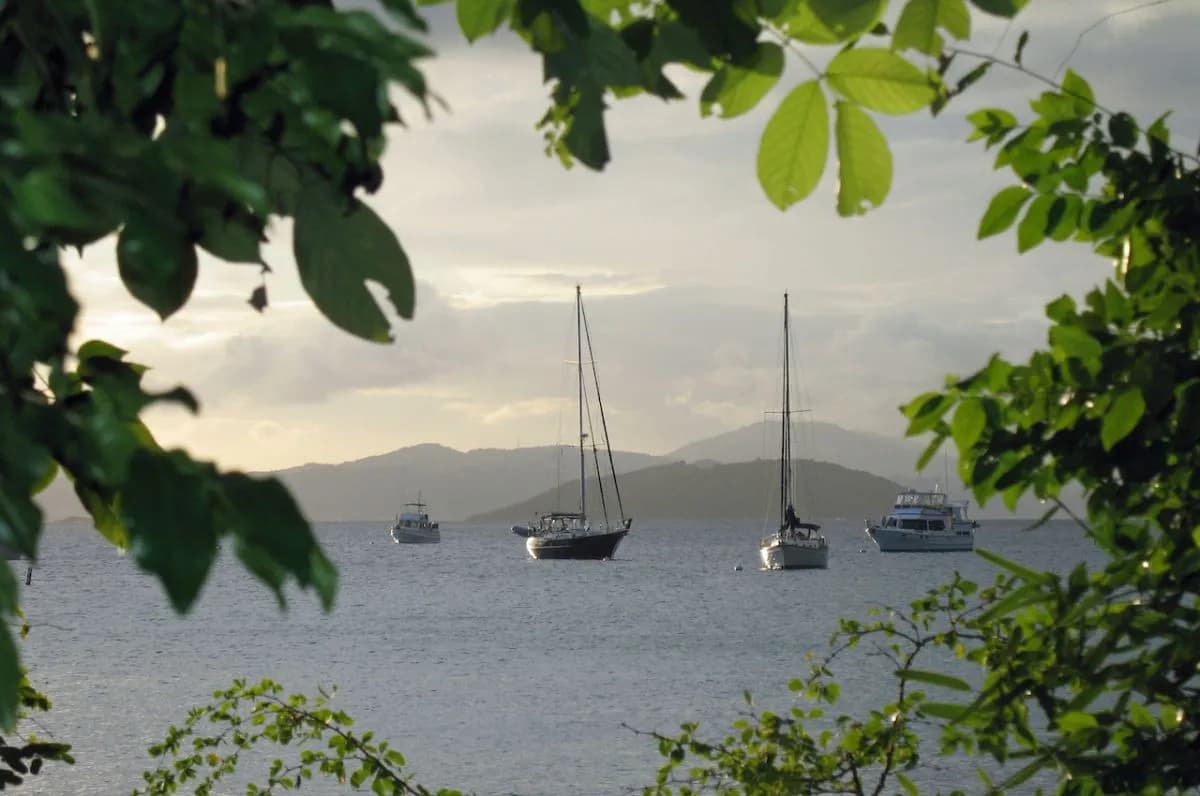 Co to jest wyspa? Fascynujące fakty i różnorodność wysp na Ziemi